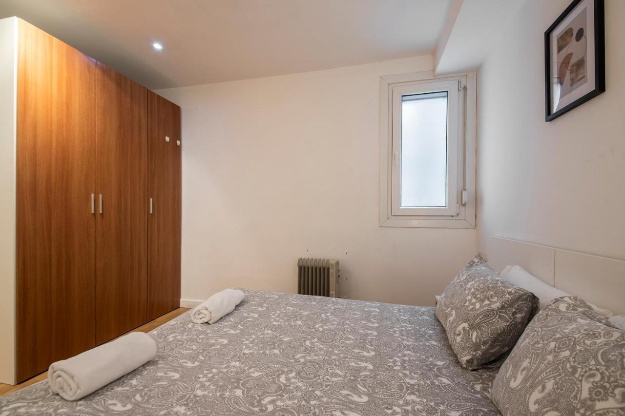 Spacious Central Old Town Apartment Сан-Себастьян Экстерьер фото
